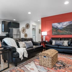 Unit A-Duplex - Hot Tub & Workspace