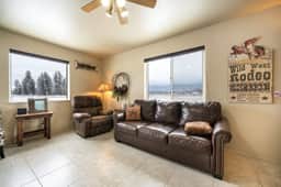893 Capistrano 2BR - Image 2