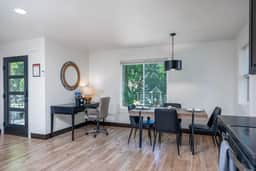 Unit B-Duplex-Near Glacier|Hot Tub - Image 3