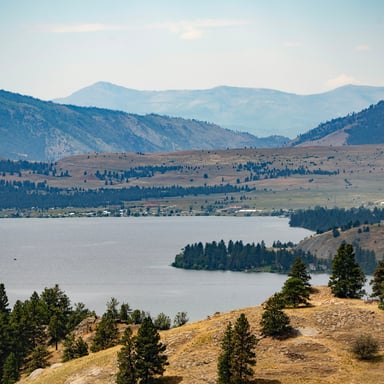 Flathead Lake with mountains in the background