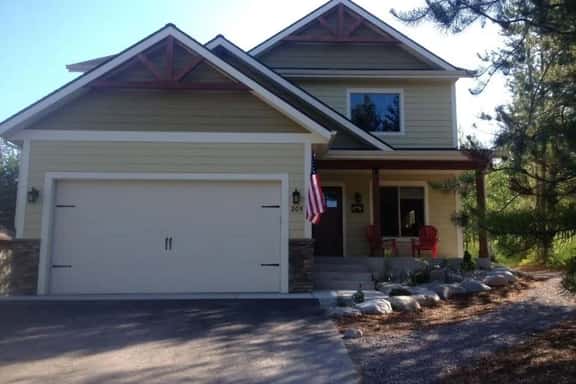 Pine Valley, Cfalls - Image 1