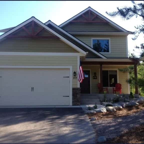 Pine Valley, Cfalls - Image 1