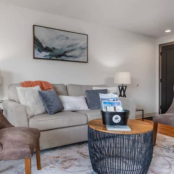 11 Aria - Peaceful Pines Place 1BDR - Image 1