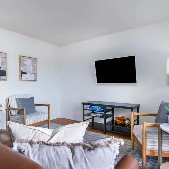 3 Aria - Nature's Calling 2 BR - Image 1