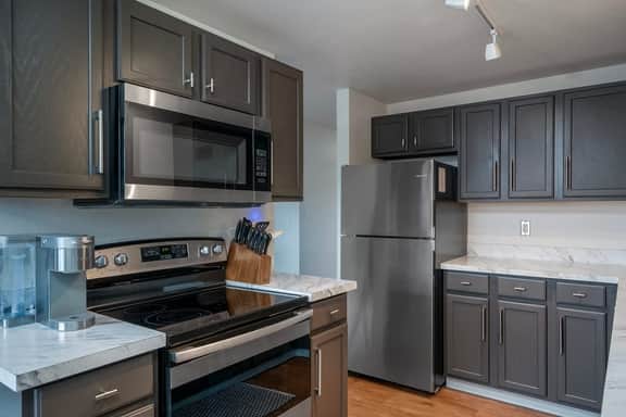 11 Aria - Peaceful Pines Place 1BDR - Image 5